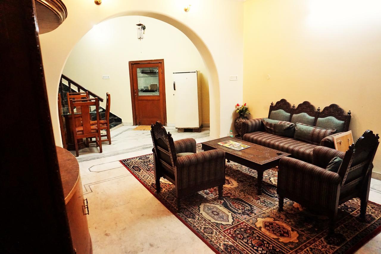 Lazy Mozo Backpackers Hostel Джайпур Екстериор снимка